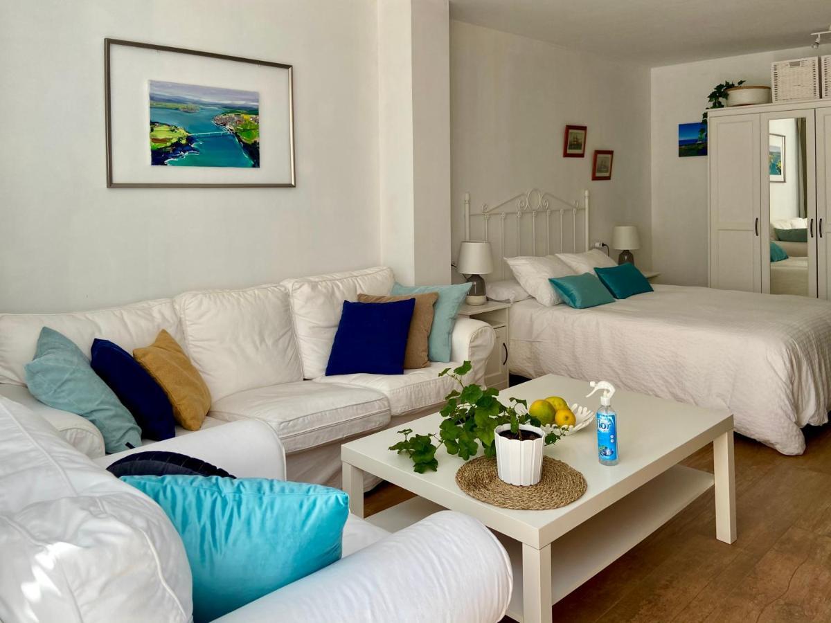 El Galeon Apartment รีบาเดโอ ภายนอก รูปภาพ